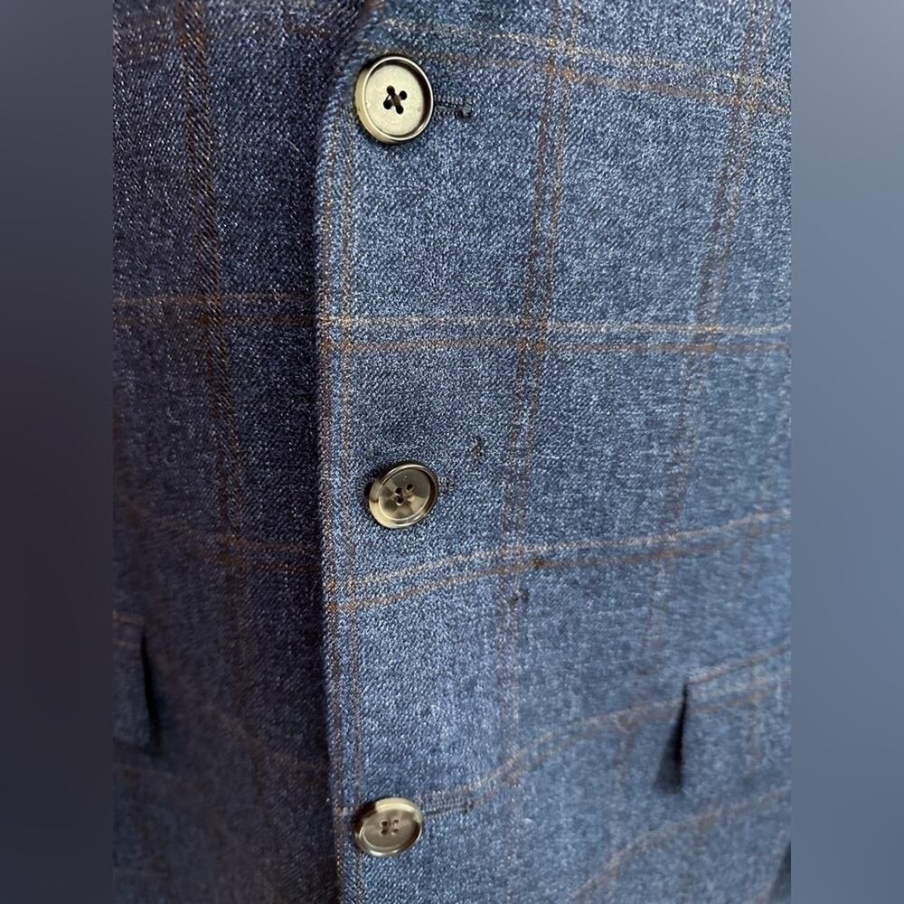 Bruno Piattelli windowpane wool Sportcoat. 43L - Picture 3 of 12
